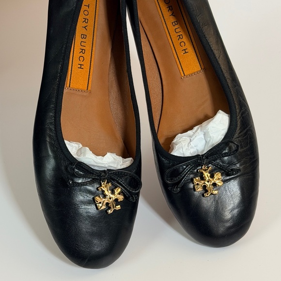 Elegant Black Leather Ballet Flats - Picture 6 of 6